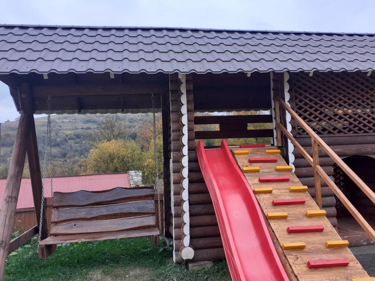 Mountain Dew Otel Belasovitsa Dış mekan fotoğraf
