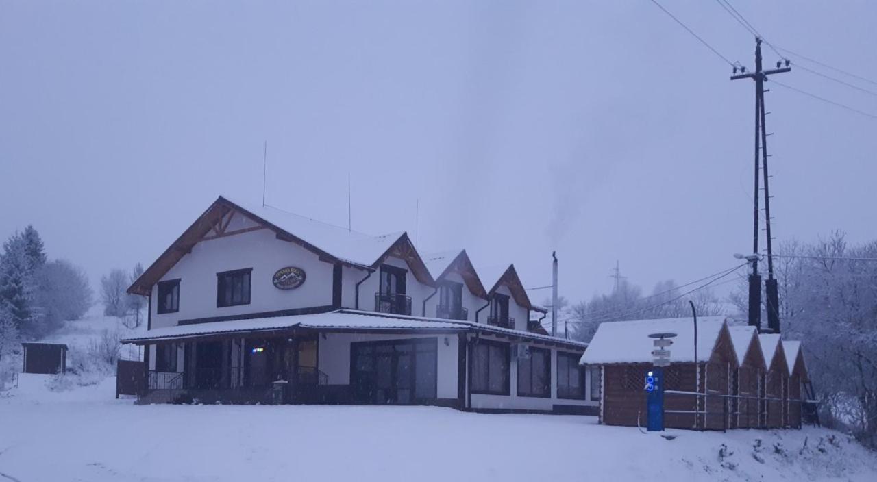 Mountain Dew Otel Belasovitsa Dış mekan fotoğraf
